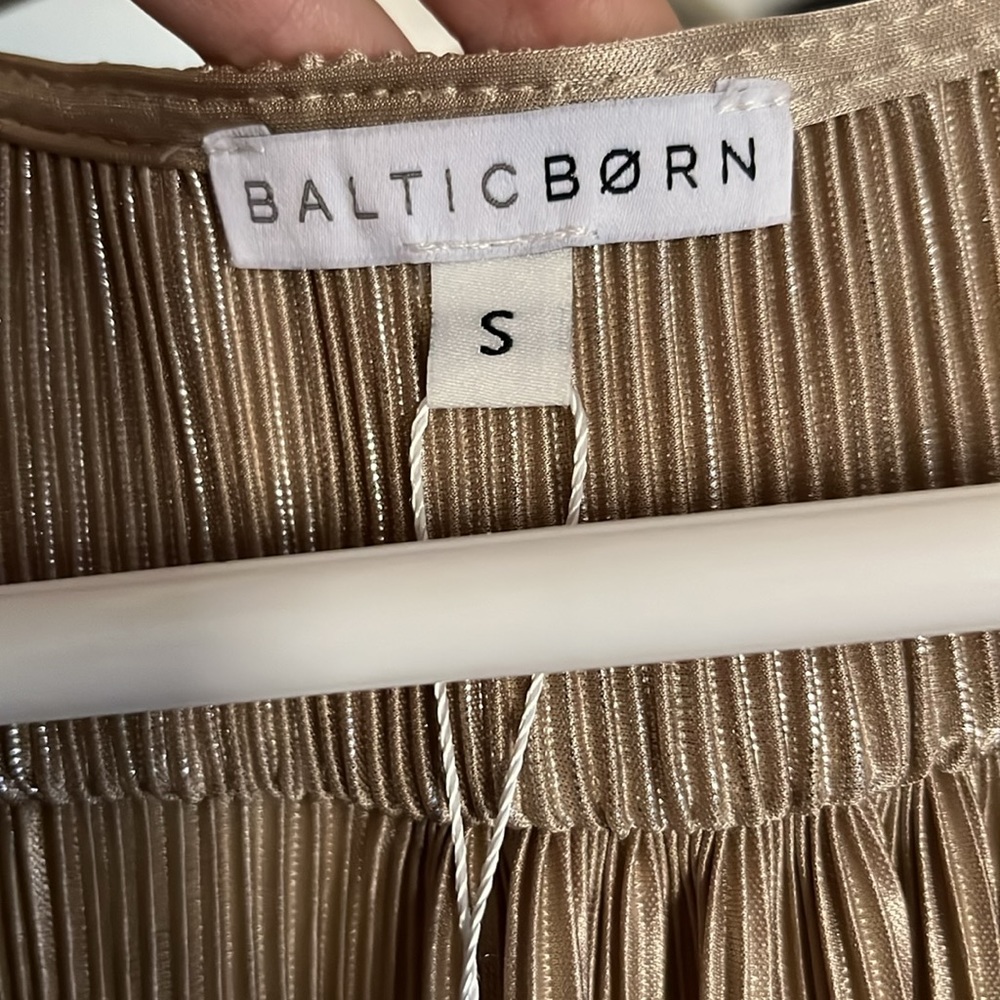 Baltic Born Athena dress - Picture 4 of 6